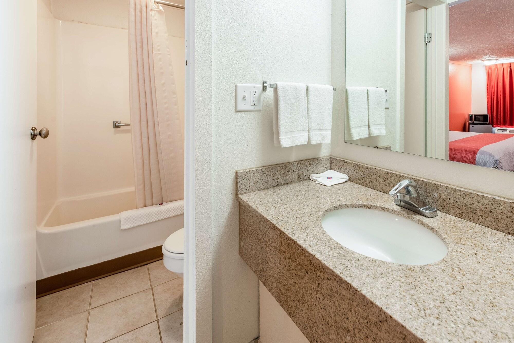 Motel 6-Mansfield, Oh Zewnętrze zdjęcie